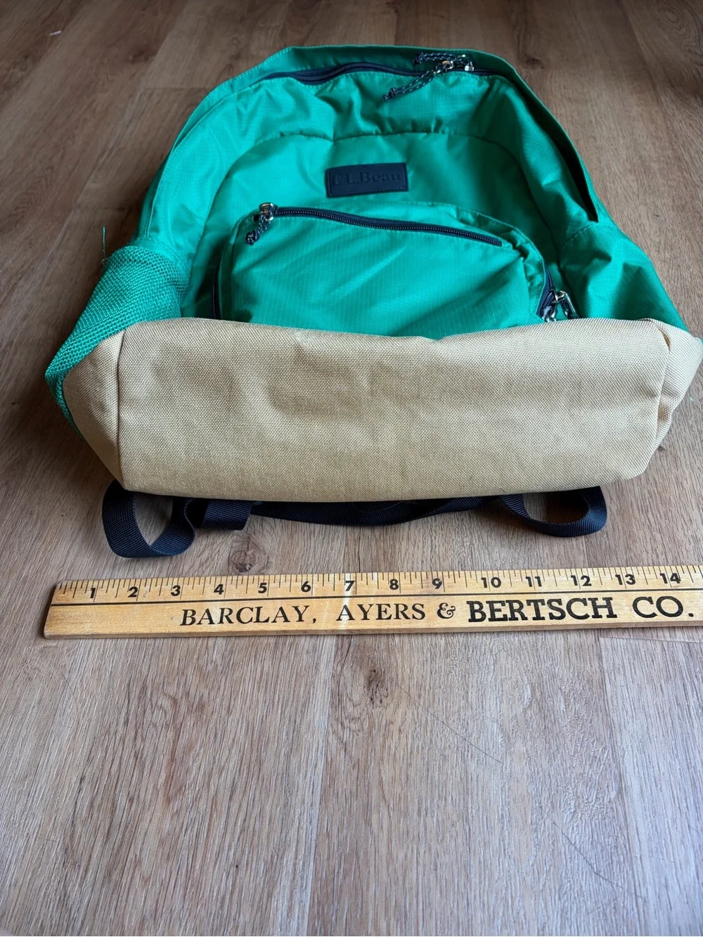 L.L.Bean Mountain Classic School Backpack 24L Green Tan Daypack Excellent